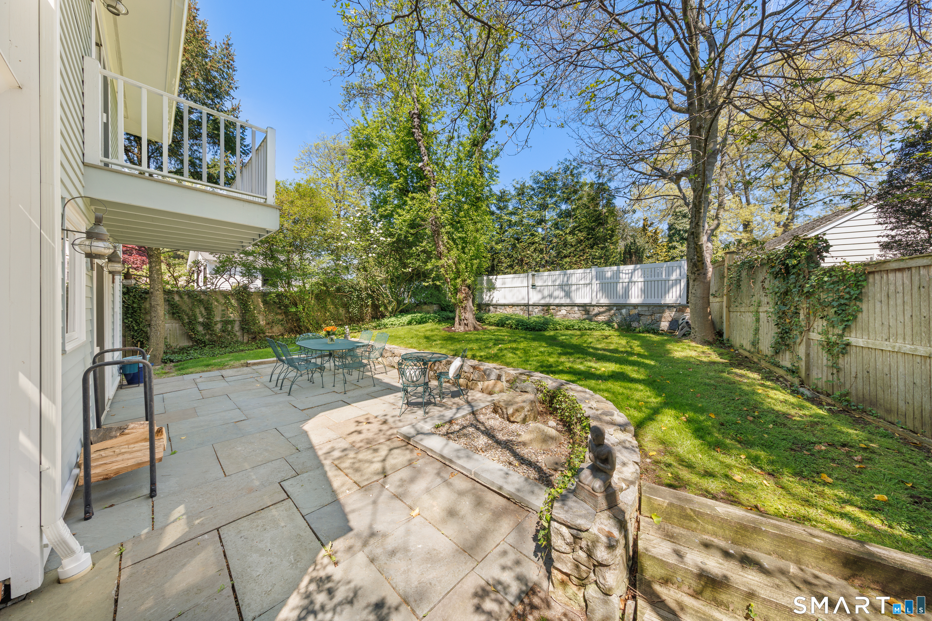 27 Crest Road Norwalk, CT 06853 - Photo 36 of 38