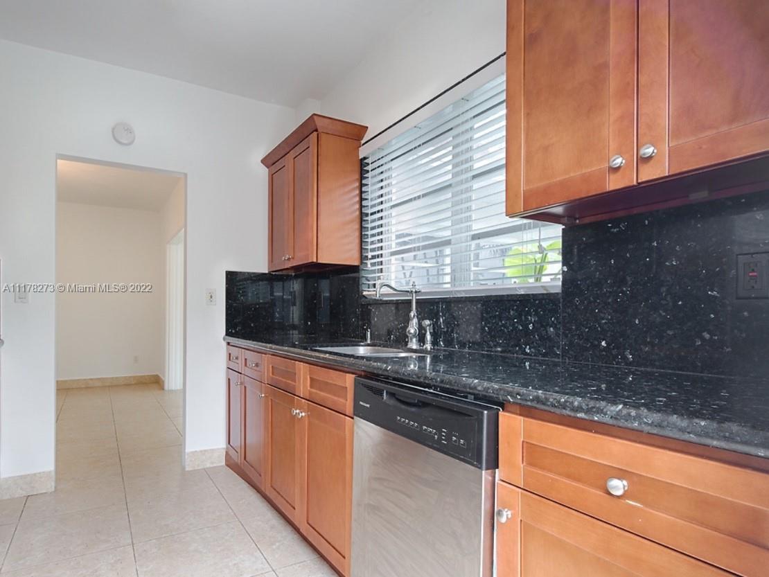 9040 Abbott Avenue Surfside, FL 33154 - Photo 18 of 34