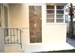 9040 Abbott Avenue Surfside, FL 33154 - Photo 23 of 34