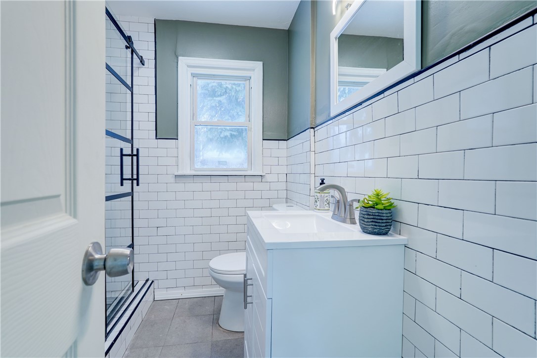 2106 Goodman Street North Irondequoit, NY 14609 - Photo 10 of 12