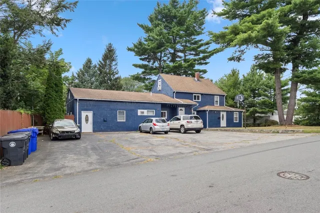 $615,000 | 22 Whipple Avenue, North Providence, RI 02911