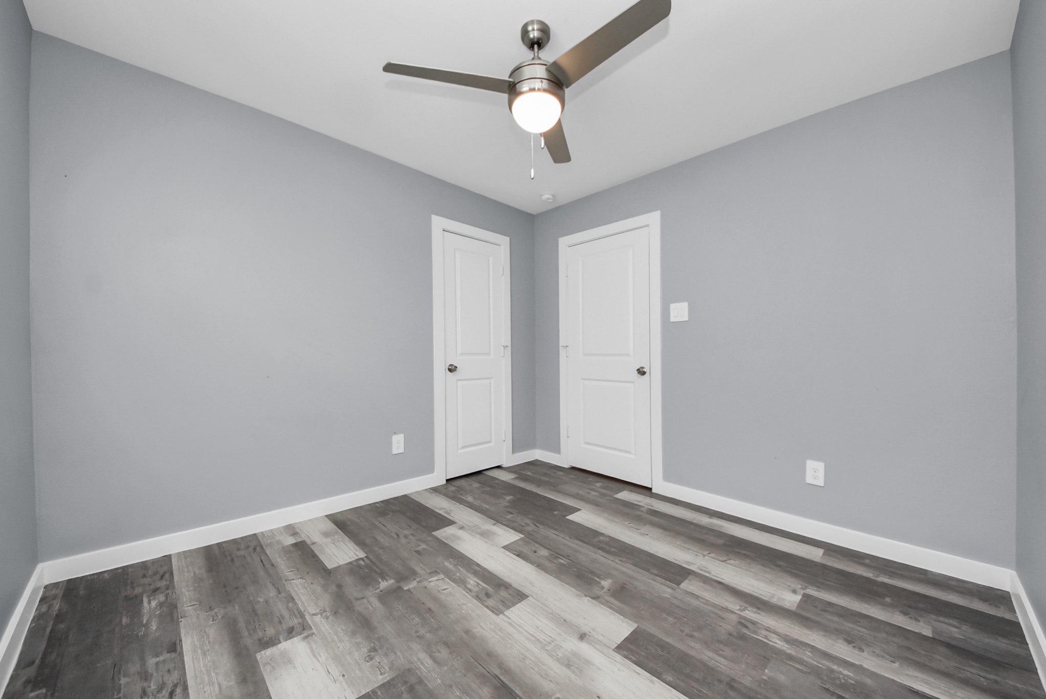 618 Maple Way, Unit A Houston, TX 77015 - Photo 22 of 48 wooden floor in a room