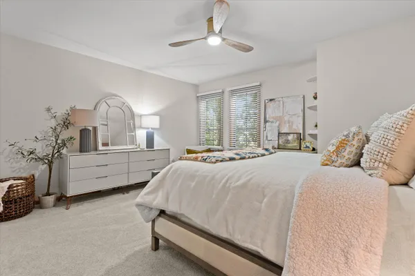 $425,000 | 2293 A Circle Ridge, Delafield, WI 53018