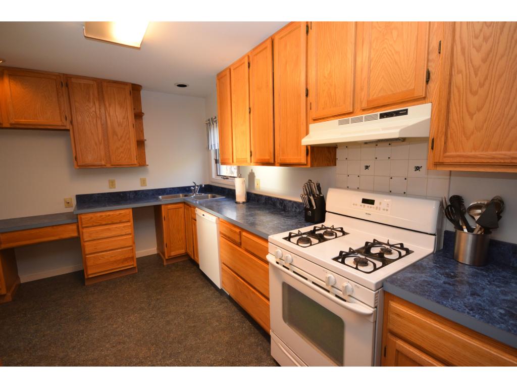 1188 Sand Hill Road Georgia, VT 05468 - Photo 2 of 36