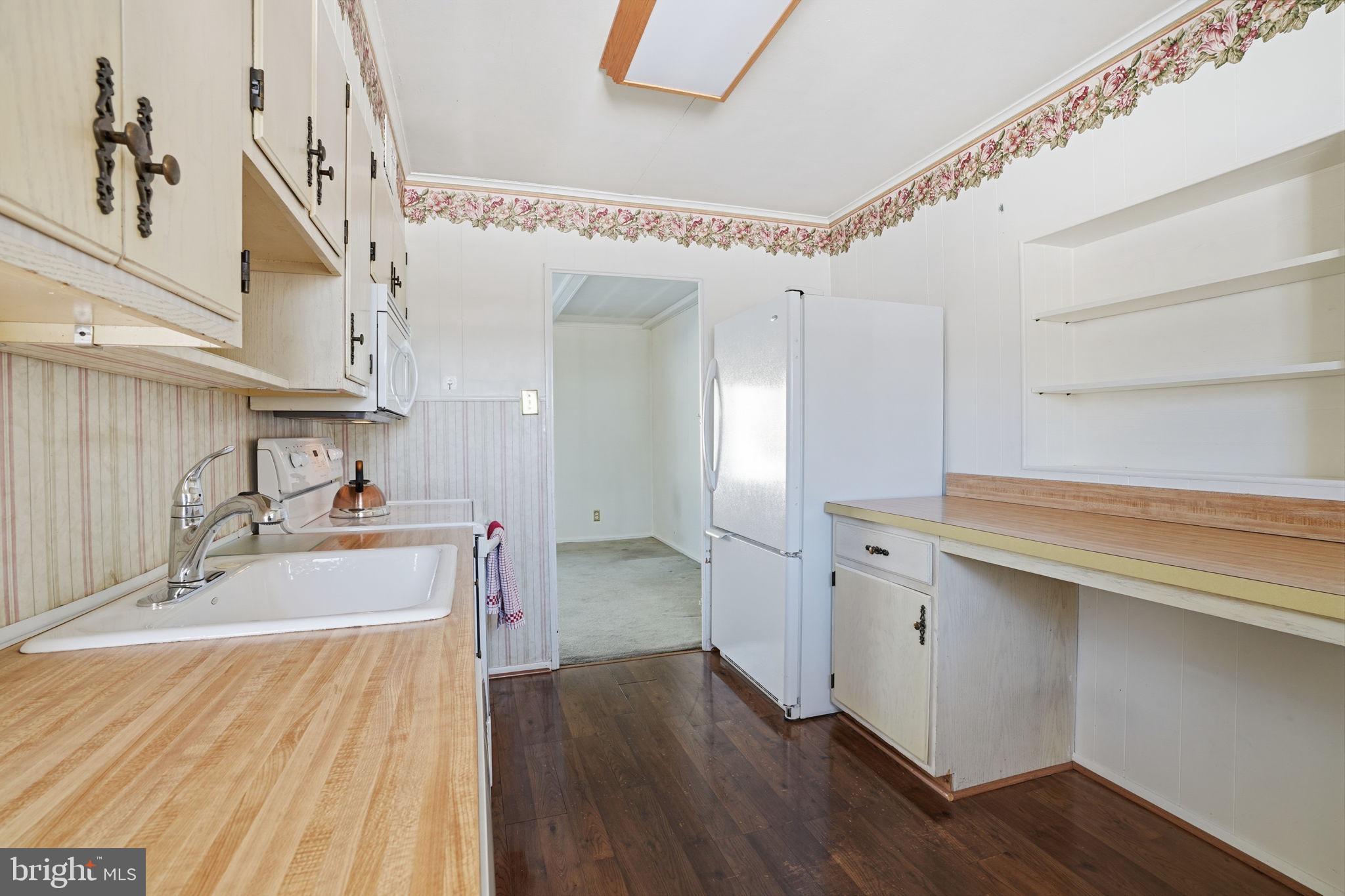 320 Doone Road Fairless Hills, PA 19030 - Photo 13 of 18