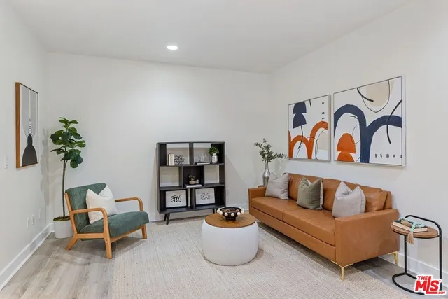 $1,099,000 | 2240 South Beverly Glen Boulevard, Unit 102, Los Angeles, CA 90064