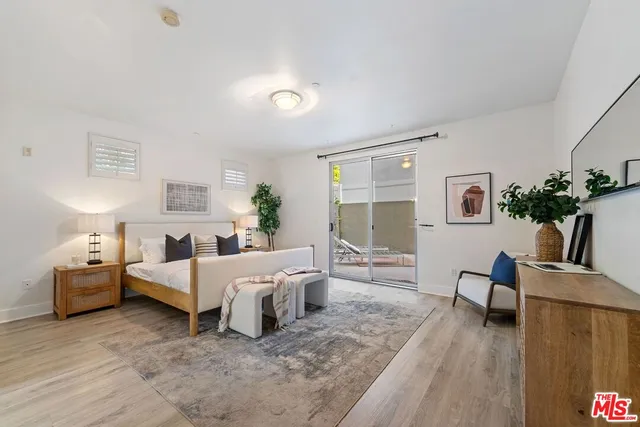 $1,099,000 | 2240 South Beverly Glen Boulevard, Unit 102, Los Angeles, CA 90064