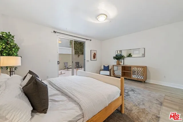 $1,099,000 | 2240 South Beverly Glen Boulevard, Unit 102, Los Angeles, CA 90064