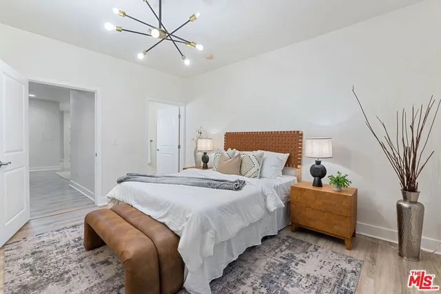 $1,099,000 | 2240 South Beverly Glen Boulevard, Unit 102, Los Angeles, CA 90064