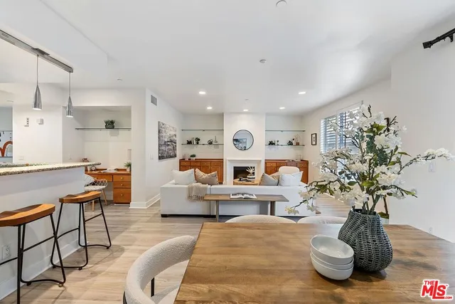$1,099,000 | 2240 South Beverly Glen Boulevard, Unit 102, Los Angeles, CA 90064