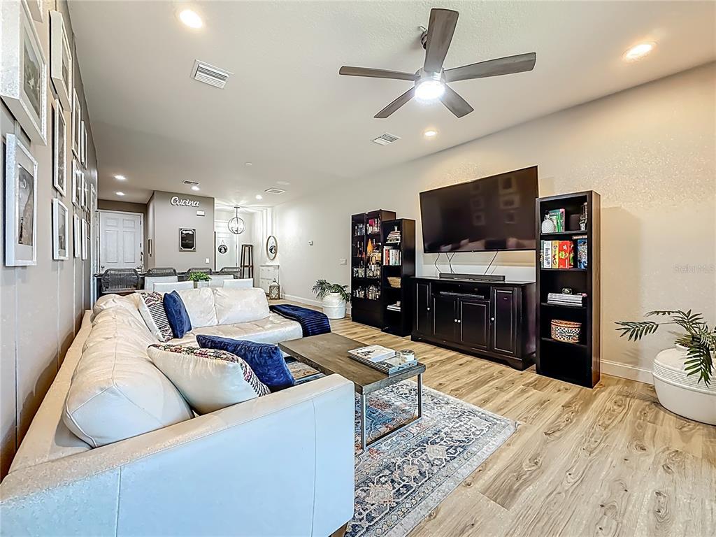 1962 Marlington Way Clearwater, FL 33763 - Photo 15 of 39