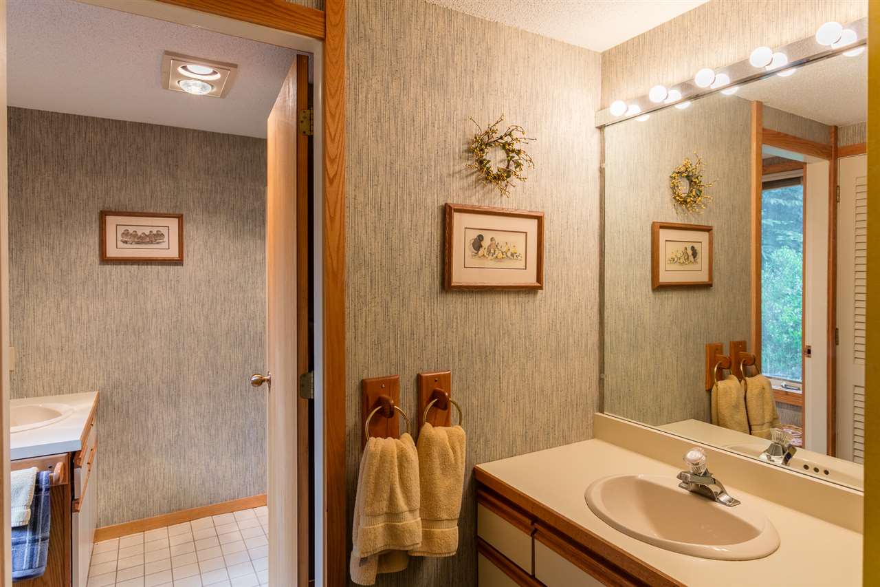 58 Hilltop Road, Unit 58 Winhall, VT 05340 - Photo 12 of 25