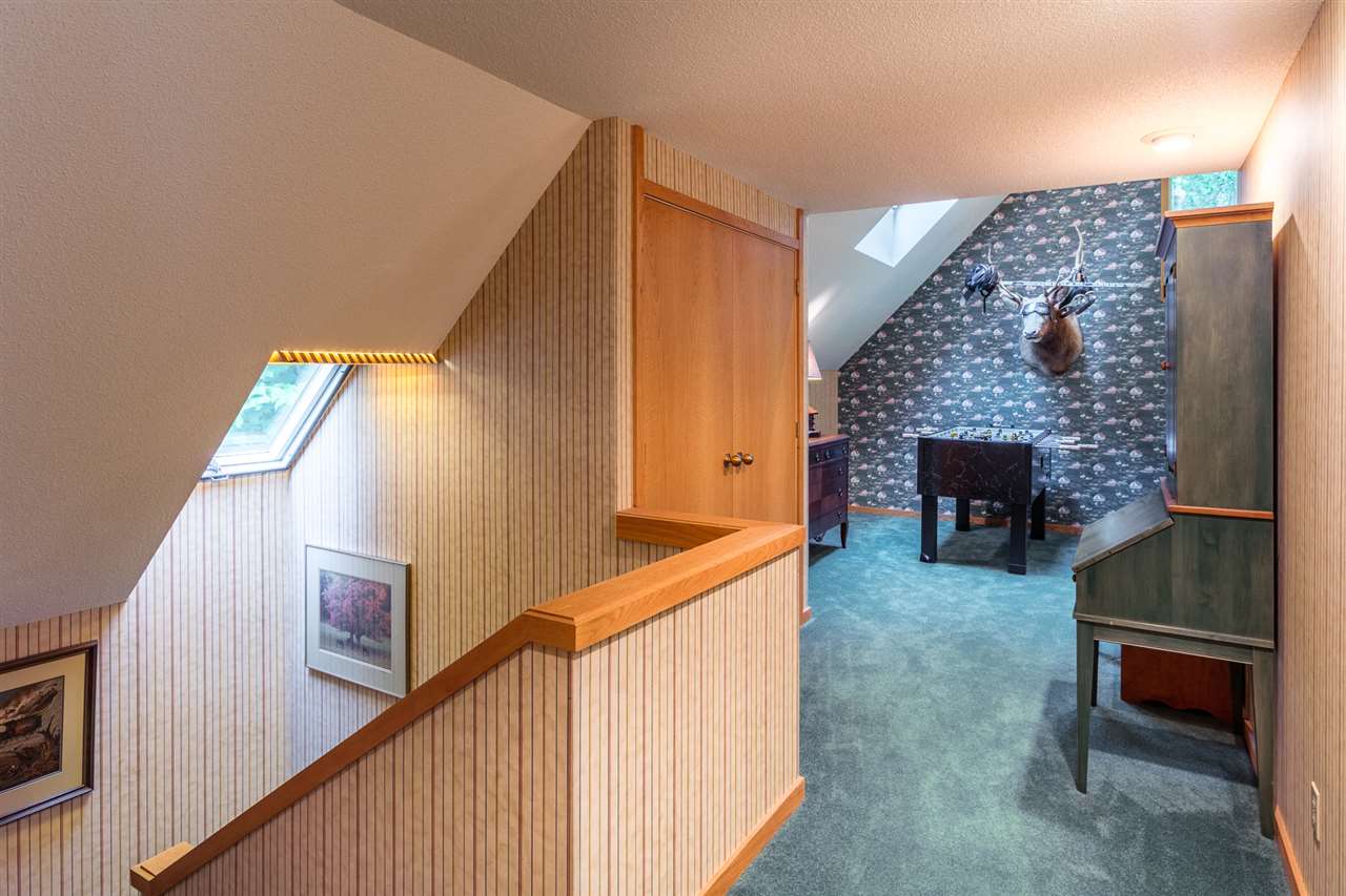 58 Hilltop Road, Unit 58 Winhall, VT 05340 - Photo 13 of 25