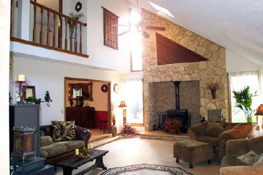 8990 Burr Oak Road Roscoe, IL 61073 - Photo 3 of 7 Gallery Image 3