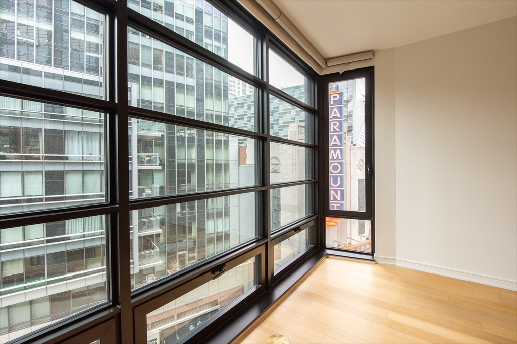 580 Washington Street, Unit 6F Boston, MA 02111 - Photo 13 of 37