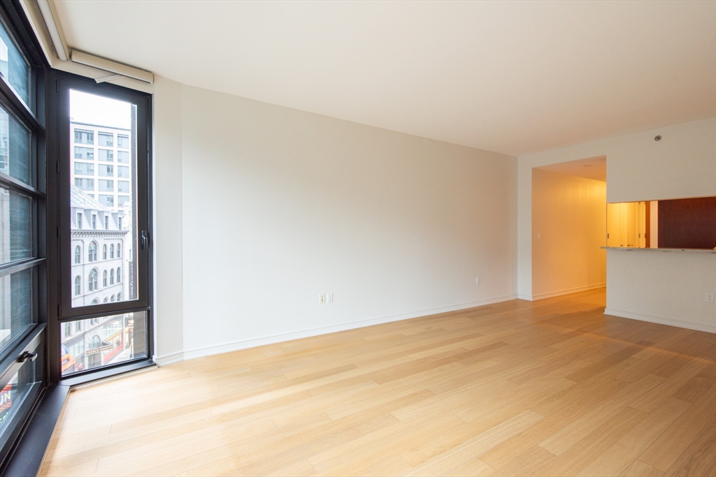 580 Washington Street, Unit 6F Boston, MA 02111 - Photo 17 of 37