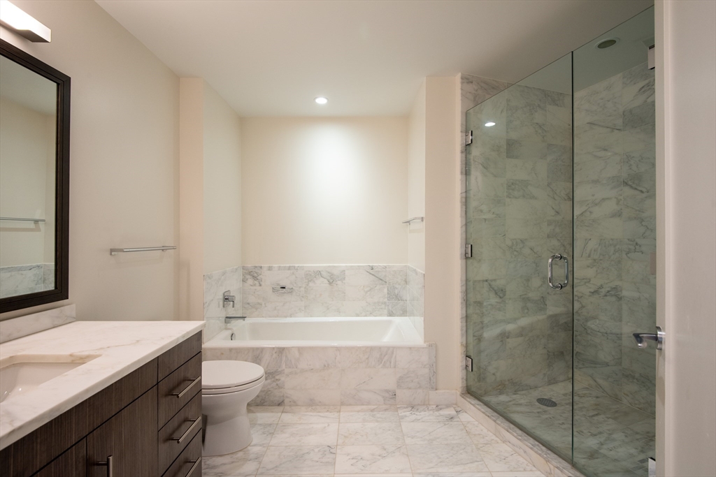 580 Washington Street, Unit 6F Boston, MA 02111 - Photo 23 of 37