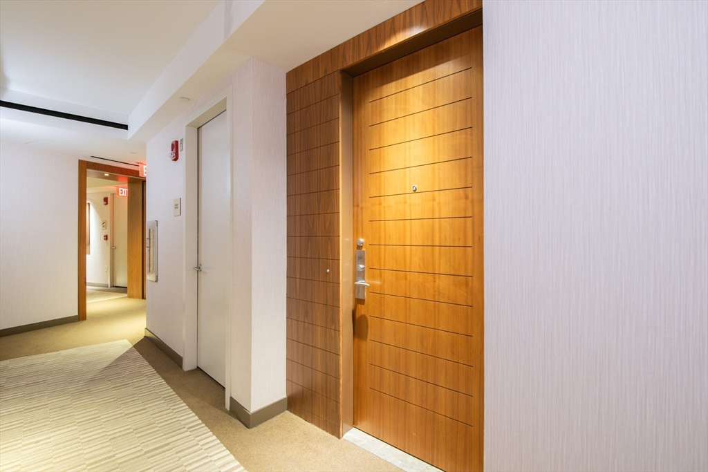 580 Washington Street, Unit 6F Boston, MA 02111 - Photo 3 of 37