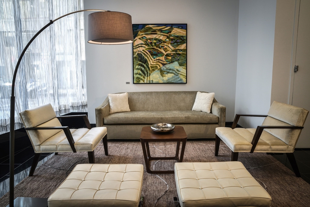 580 Washington Street, Unit 6F Boston, MA 02111 - Photo 31 of 37