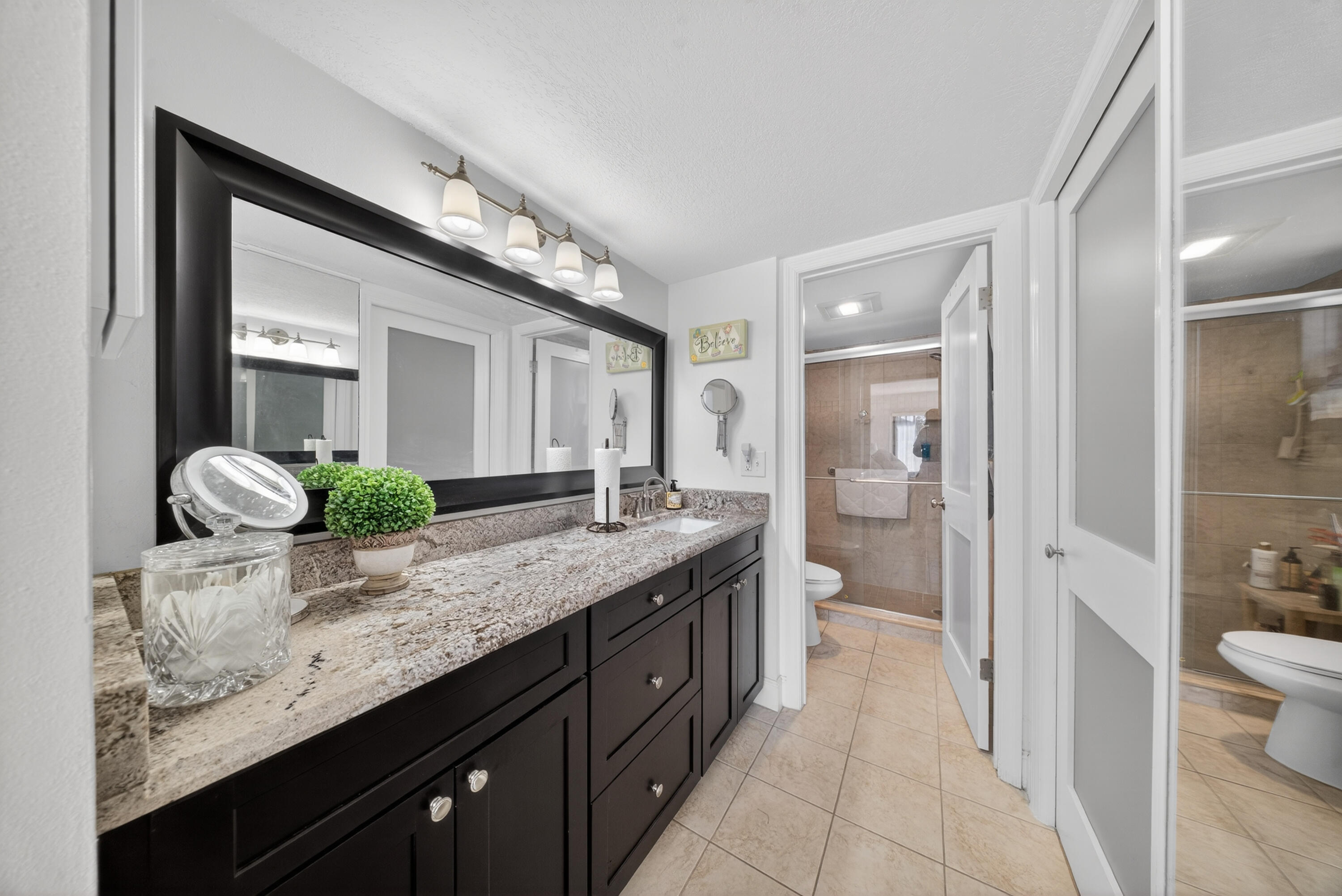 3206 South Lakeview Circle, Unit 1101 Fort Pierce, FL 34949 - Photo 18 of 38 master bath