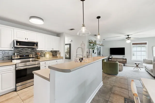 $399,900 | 119 Central 7th Street, Santa Rosa Beach, FL 32459