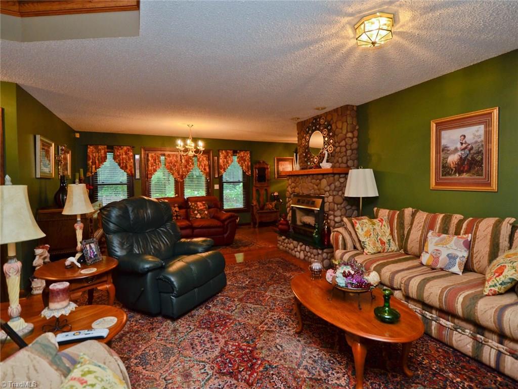 660 Bethlehem Church Road Eden, NC 27288 - Photo 11 of 30 Gallery Image 11