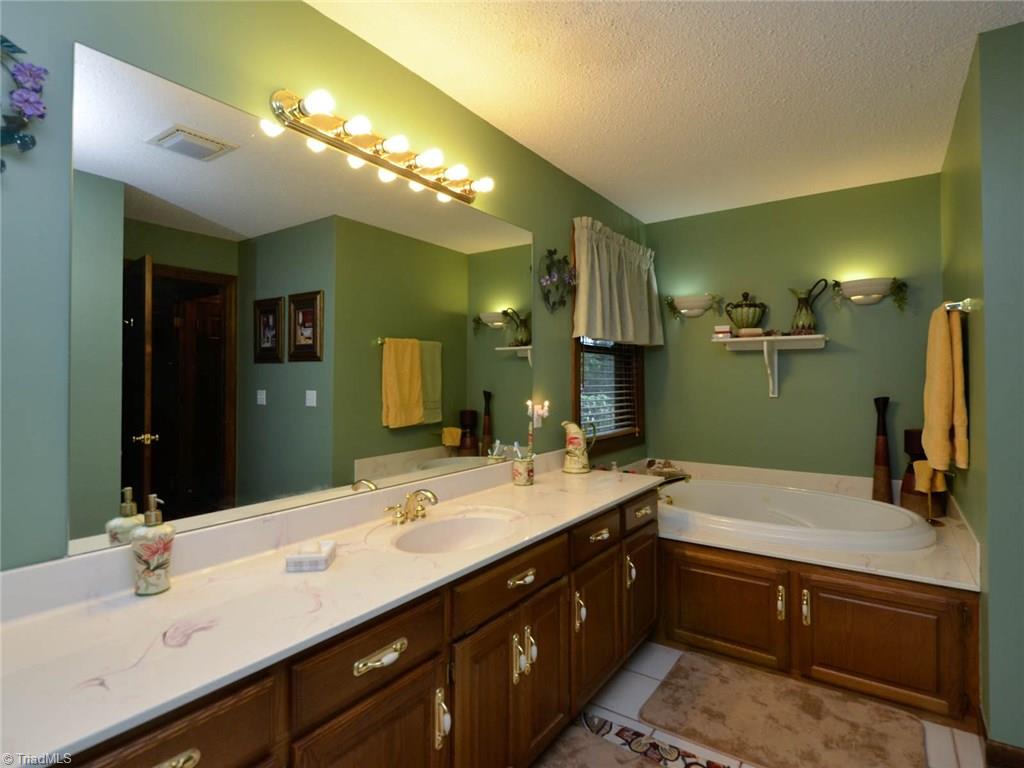 660 Bethlehem Church Road Eden, NC 27288 - Photo 24 of 30 Gallery Image 24