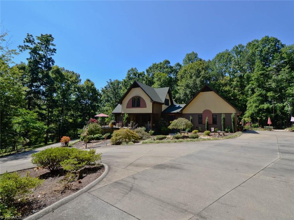 660 Bethlehem Church Road Eden, NC 27288 - Photo 4 of 30 Gallery Image 4