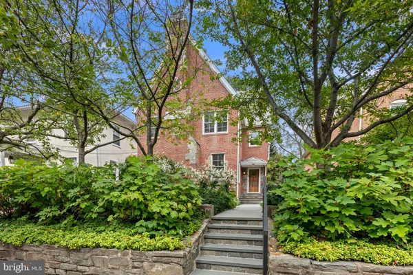 $2,295,000 | 4135 Yuma Street Northwest, Washington, DC 20016