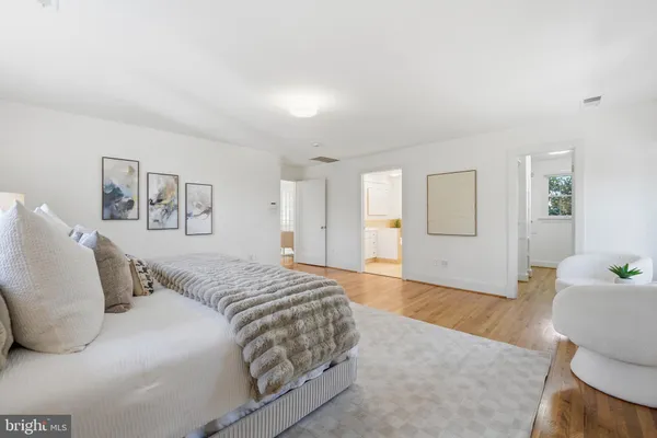 $2,295,000 | 4135 Yuma Street Northwest, Washington, DC 20016