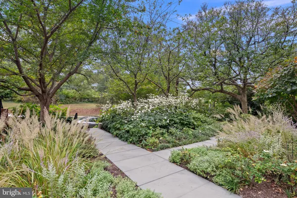 $2,295,000 | 4135 Yuma Street Northwest, Washington, DC 20016