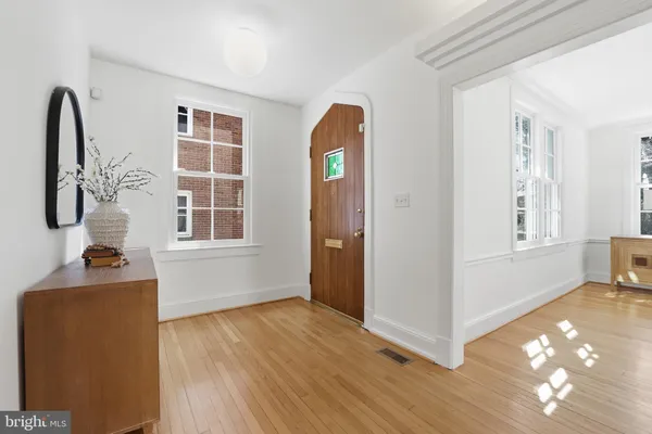 $2,295,000 | 4135 Yuma Street Northwest, Washington, DC 20016