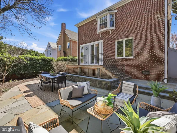 $2,295,000 | 4135 Yuma Street Northwest, Washington, DC 20016