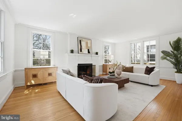 $2,295,000 | 4135 Yuma Street Northwest, Washington, DC 20016