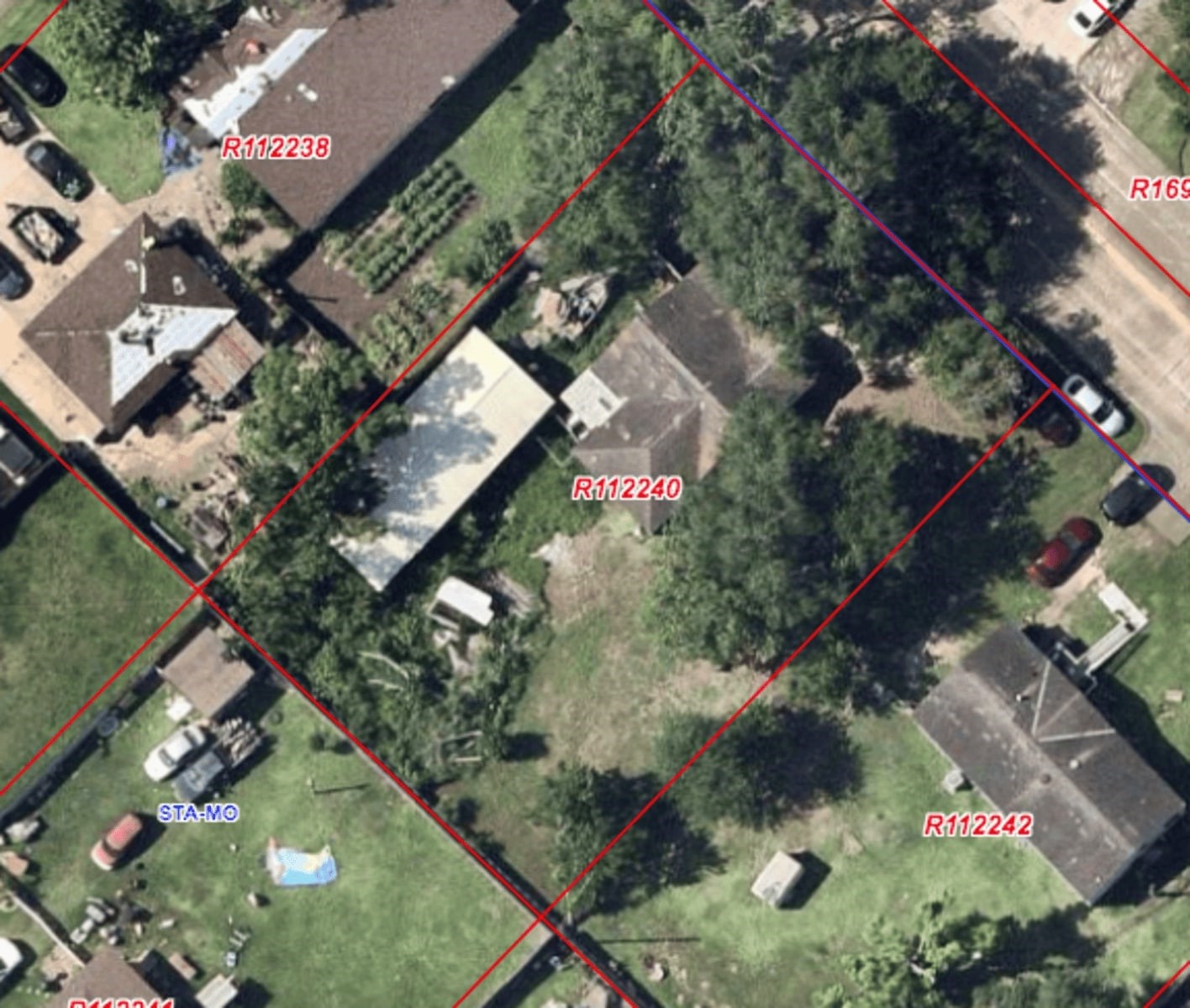 306 Present Street Stafford, TX 77477 - Photo 2 of 6 an aerial view of residential house with outdoor space and swimming pool