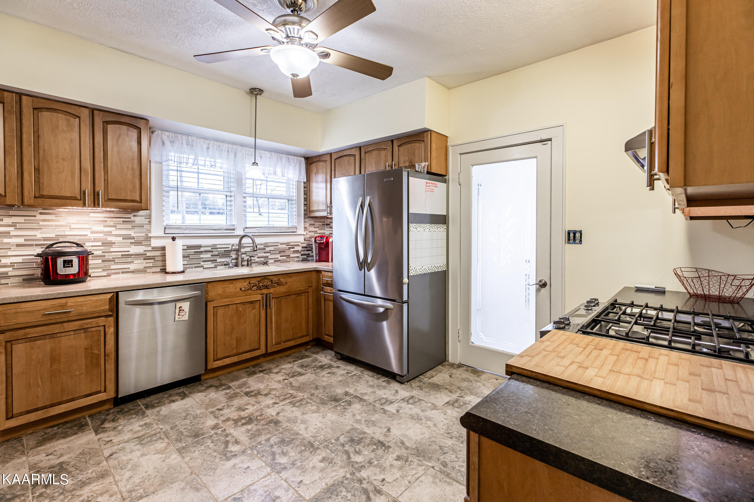 491 Middlesboro Road La Follette, TN 37766 - Photo 8 of 53 491 Middlesboro Hwy-17