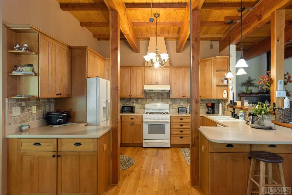 4201 Cullowhee Forest Road Cullowhee, NC 28723 - Photo 12 of 40 Gallery Image 12