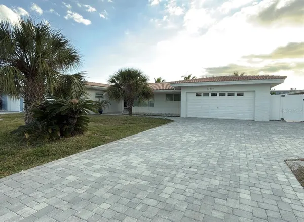 $7,000 | 12350 4th Street East, Treasure Island, FL 33706
