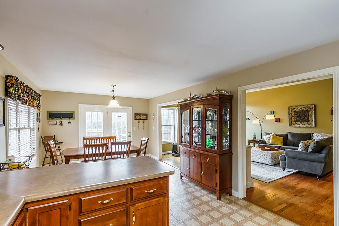 324 Ridgeview Drive Berea, KY 40403 - Photo 13 of 37 Photo 13