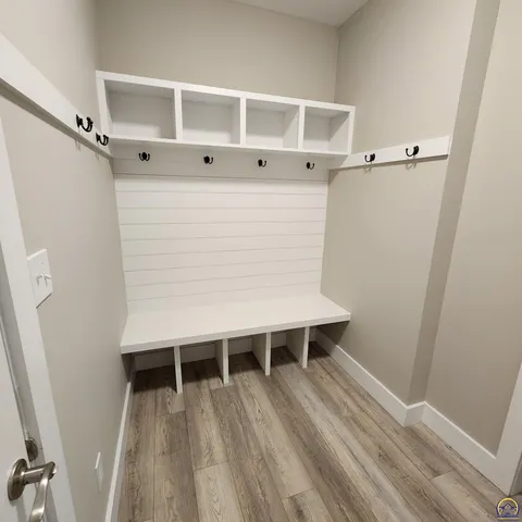 $439,900 | 6353 Crescent Rim Drive, Ozawkie, KS 66070