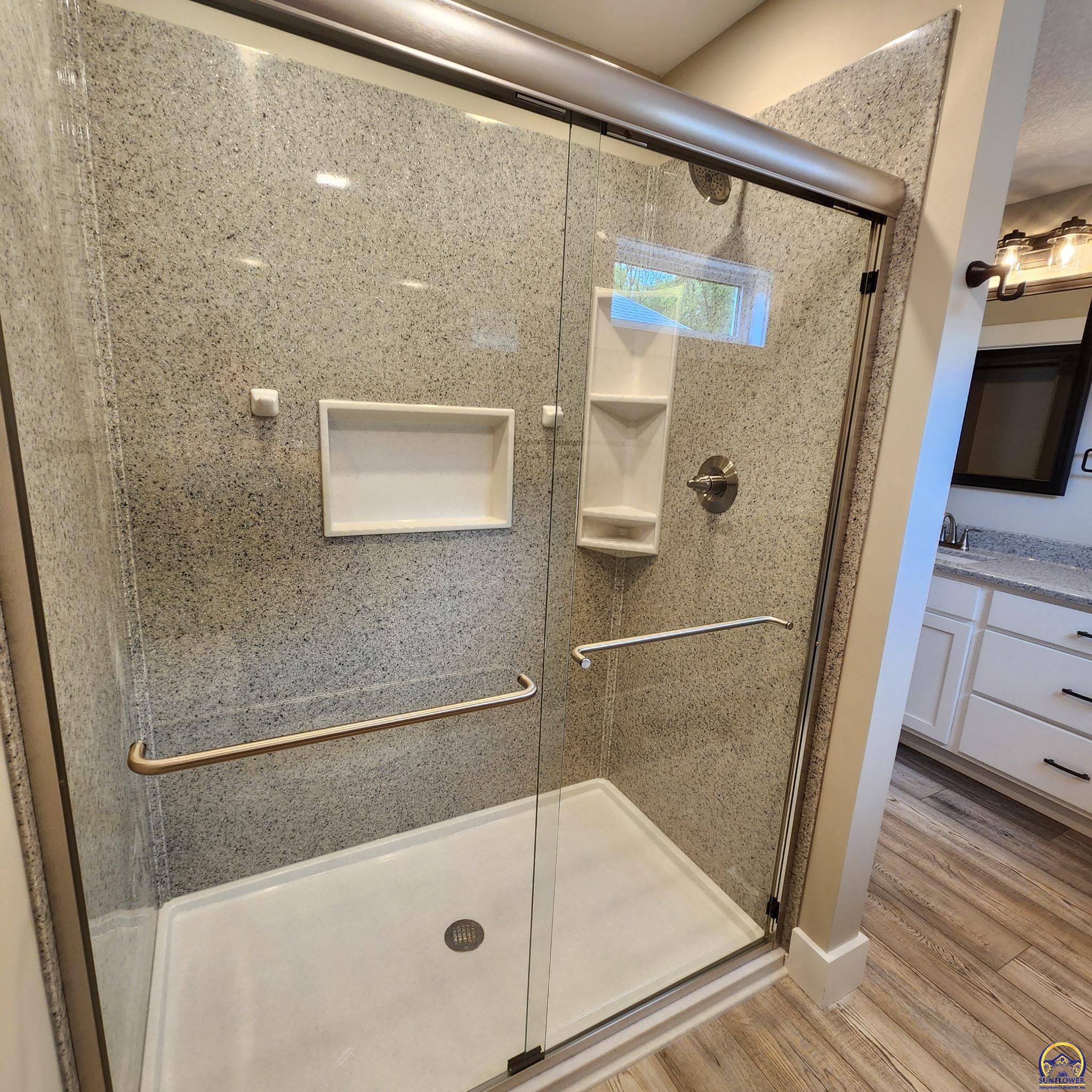 6353 Crescent Rim Drive Ozawkie, KS 66070 - Photo 17 of 33