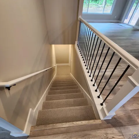 $439,900 | 6353 Crescent Rim Drive, Ozawkie, KS 66070