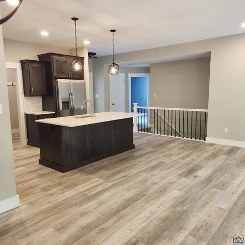 $439,900 | 6353 Crescent Rim Drive, Ozawkie, KS 66070