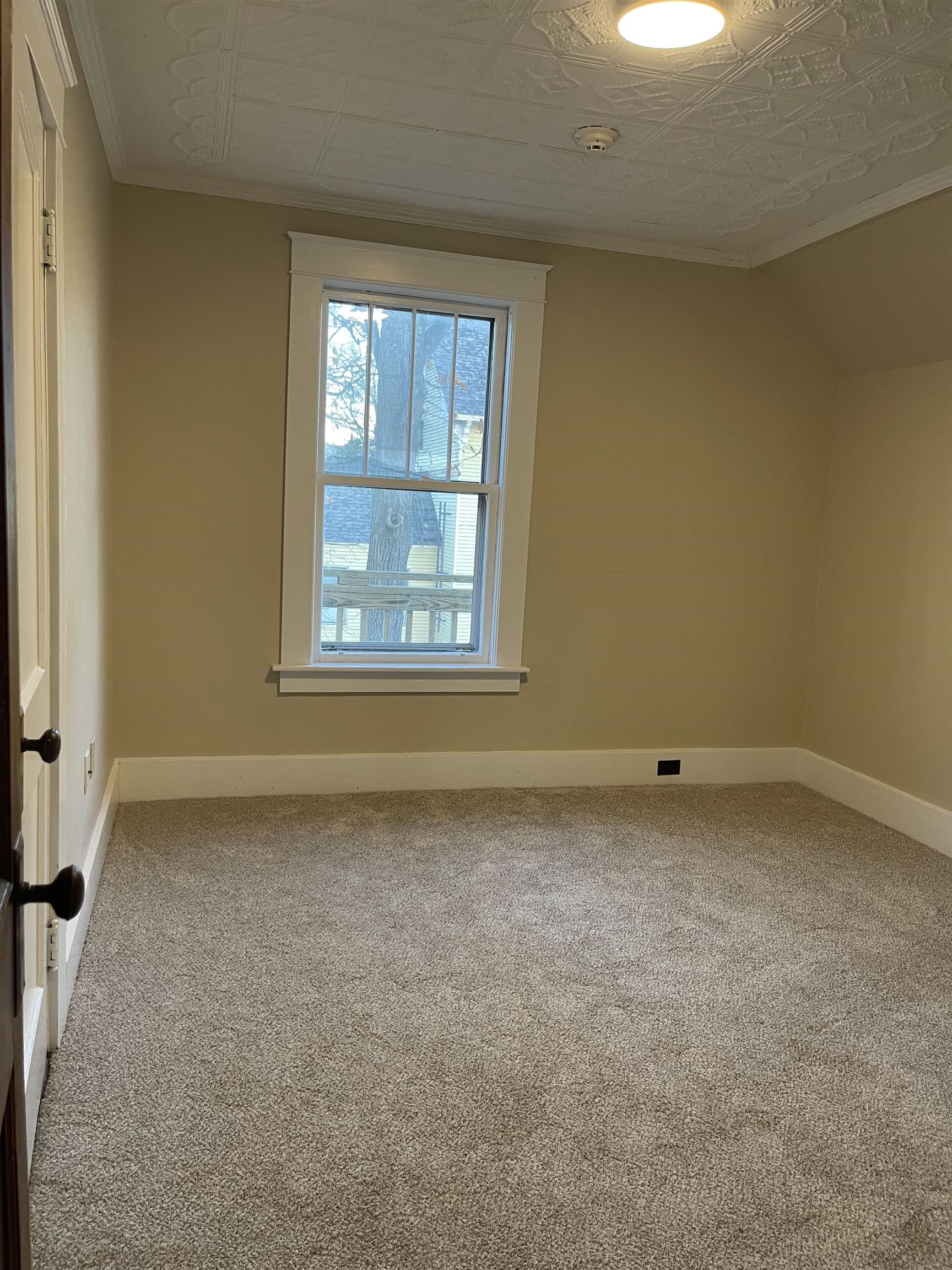 7 Riverside Court Laconia, NH 03246 - Photo 11 of 23 Gallery Image 11