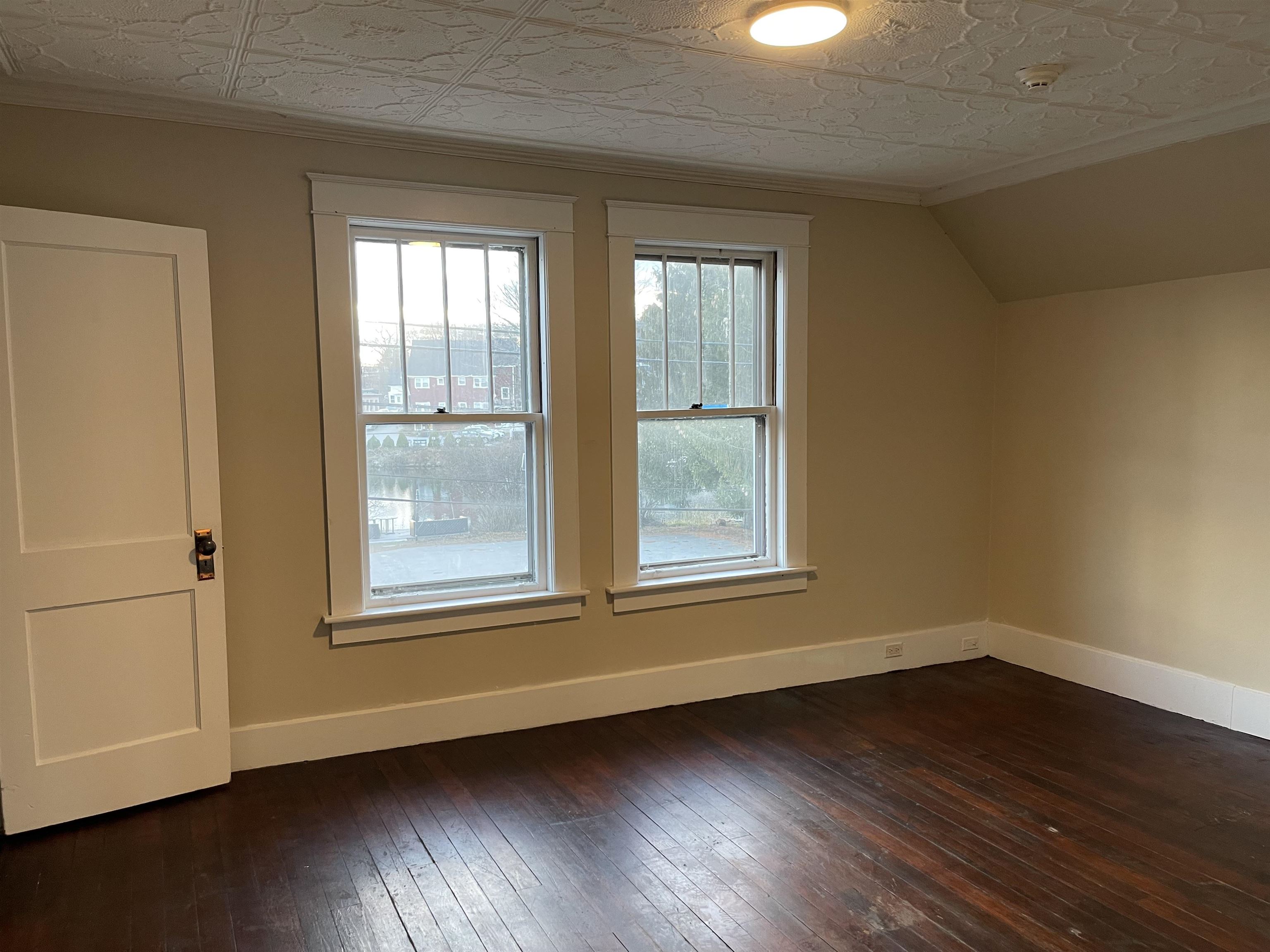 7 Riverside Court Laconia, NH 03246 - Photo 17 of 23 Gallery Image 17