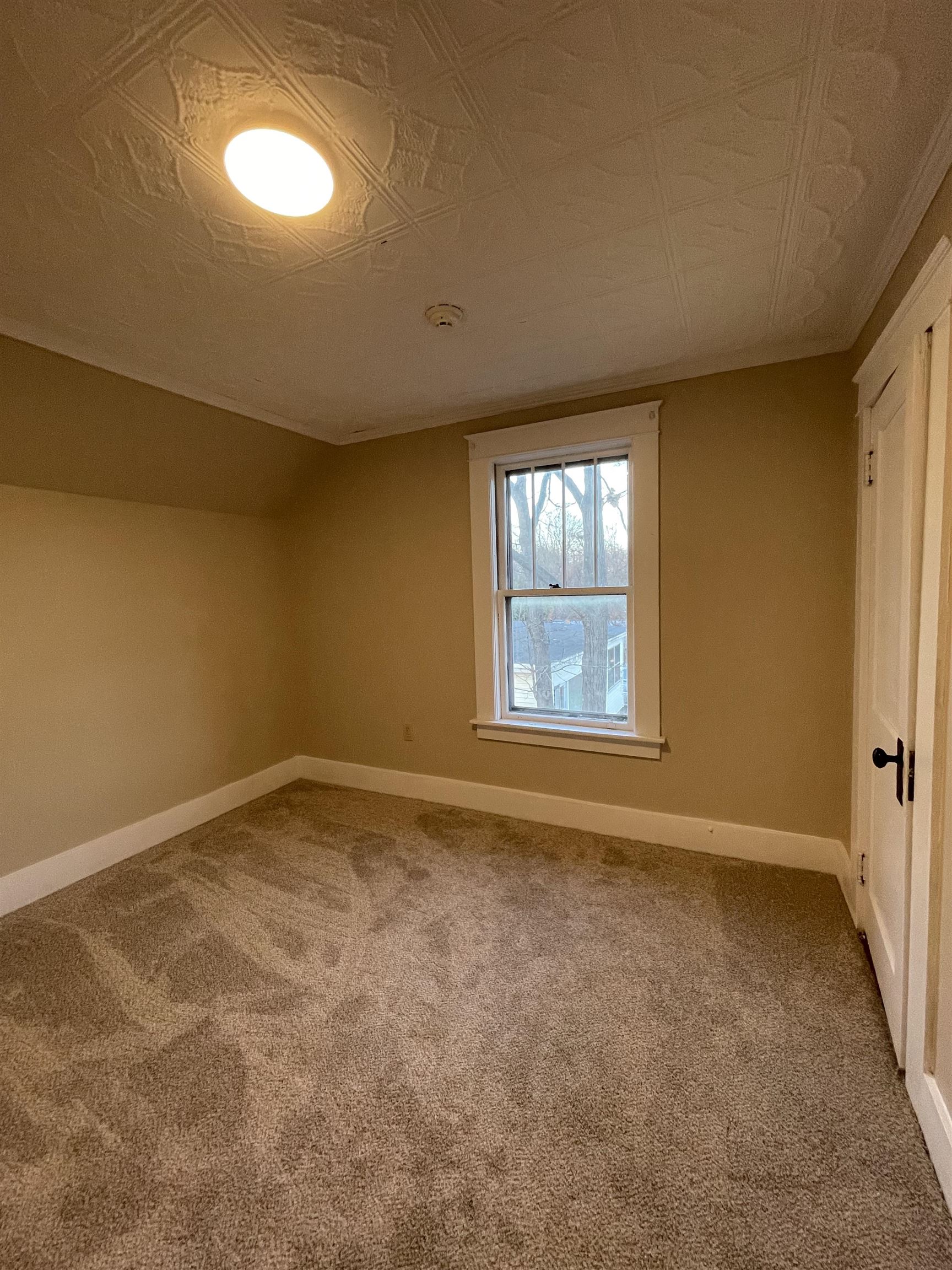 7 Riverside Court Laconia, NH 03246 - Photo 20 of 23 Gallery Image 20