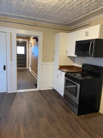 $299,999 | 7 Riverside Court, Laconia, NH 03246