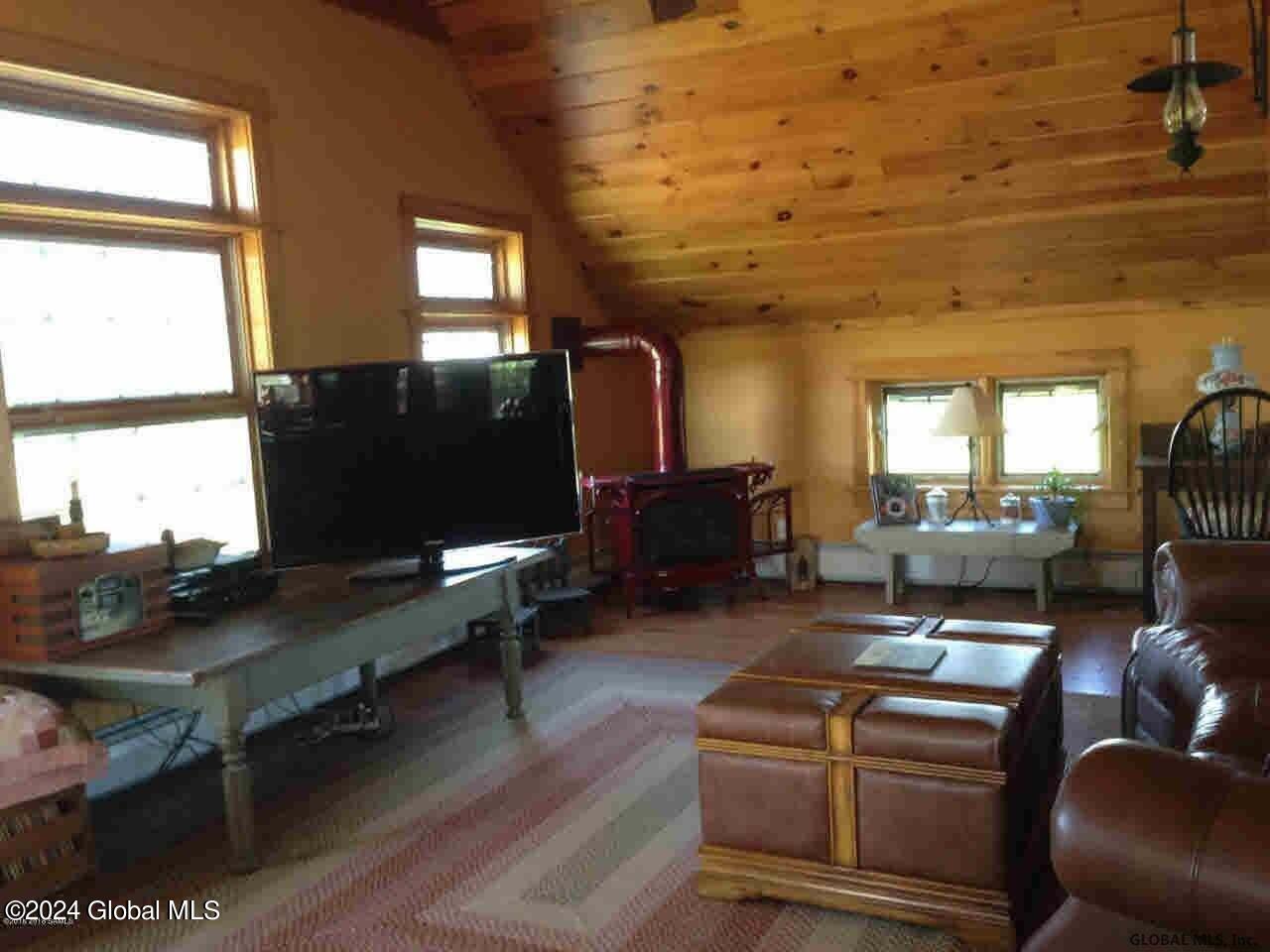 283 New Swamp Road Kingsbury, NY 12839 - Photo 29 of 114 20211119235129660493000000-o