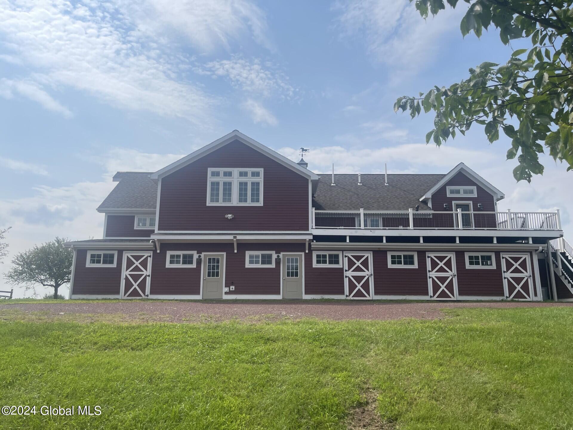 283 New Swamp Road Kingsbury, NY 12839 - Photo 5 of 114 back of house