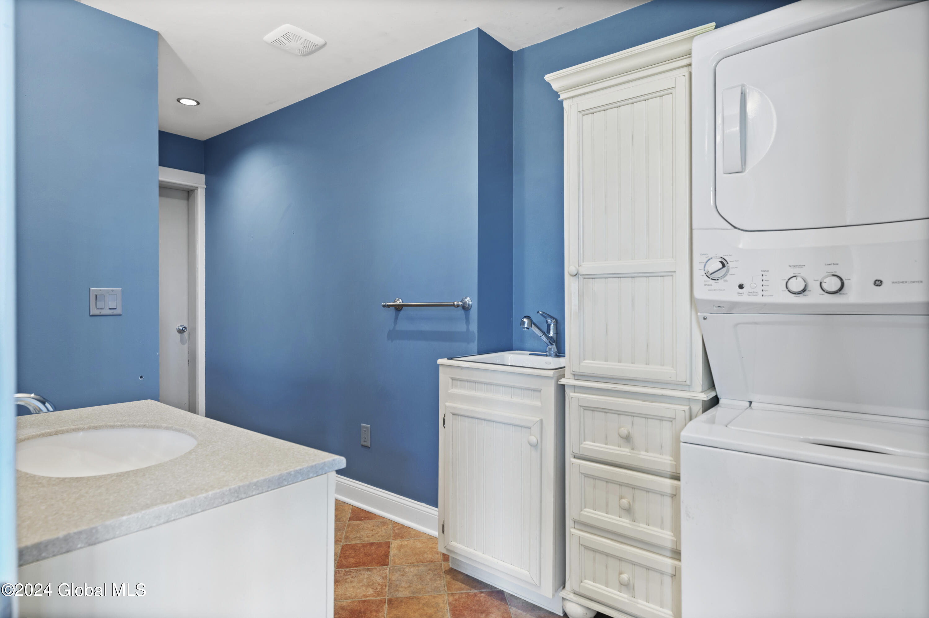 283 New Swamp Road Kingsbury, NY 12839 - Photo 79 of 114 in law apartment